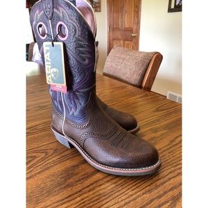 Brand New Women’s Ariat boots